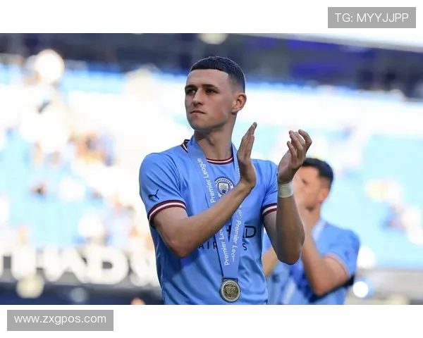 全球顶尖俱乐部足球明星的传奇故事与辉煌成就探秘