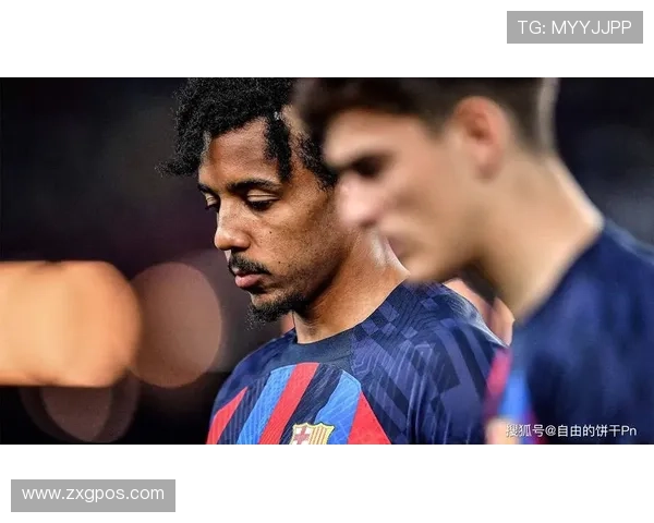 全球足球明星后卫排名前十的实力与成就分析